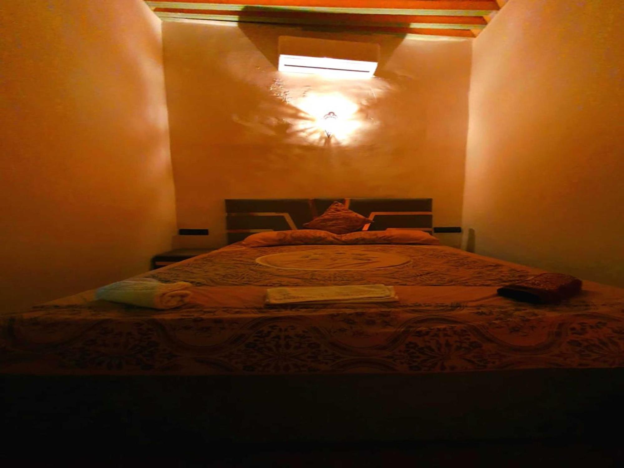 Hostel Rcif Fès Exteriör bild