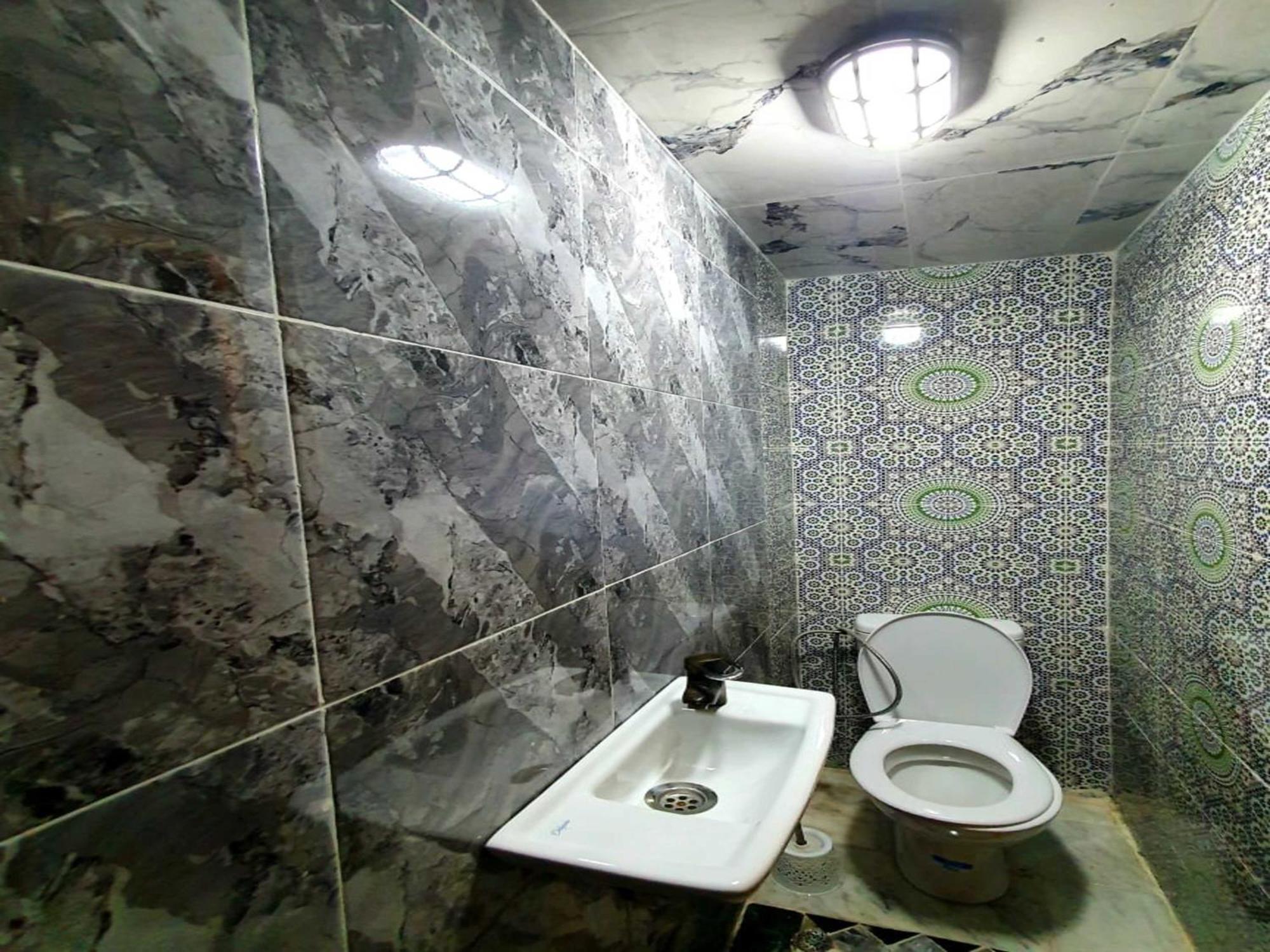 Hostel Rcif Fès Exteriör bild
