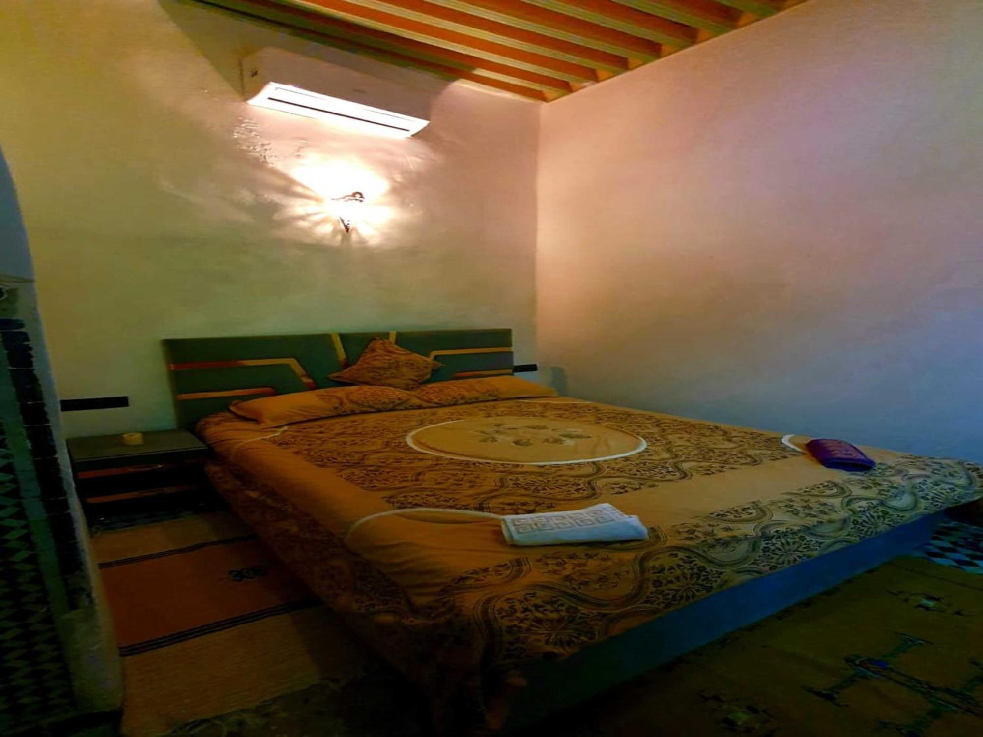 Hostel Rcif Fès Exteriör bild